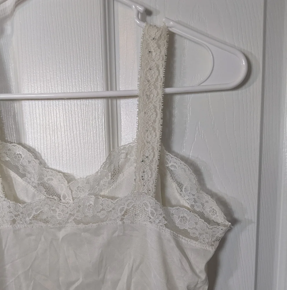 Vintage Lace Trim Florette Center Ivory Pick-Up Stitch Nylon Slip Cami Size M‎ - Picture 6 of 8